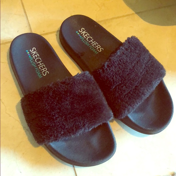 skechers plush foam slippers